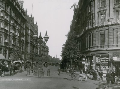 Vista general de Northumberland Avenue de English Photographer